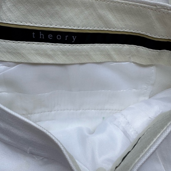 Theory White Suit Size 6 - Picture 7 of 10